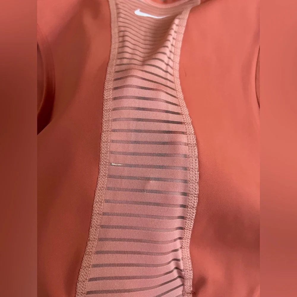 Nike dri-fit peach color half zip sports bra